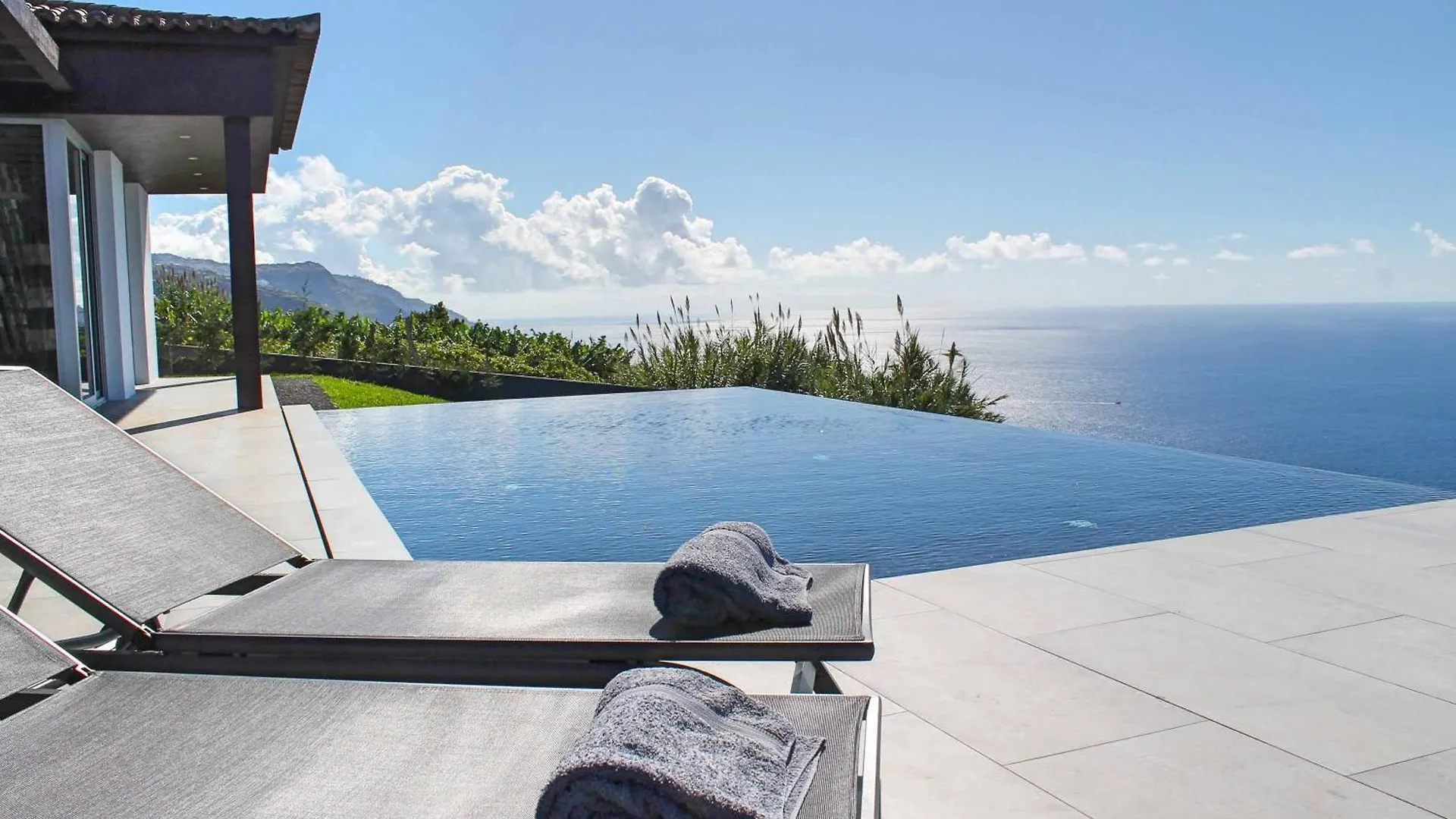 Villa Cliffscape Estreito Da Calheta