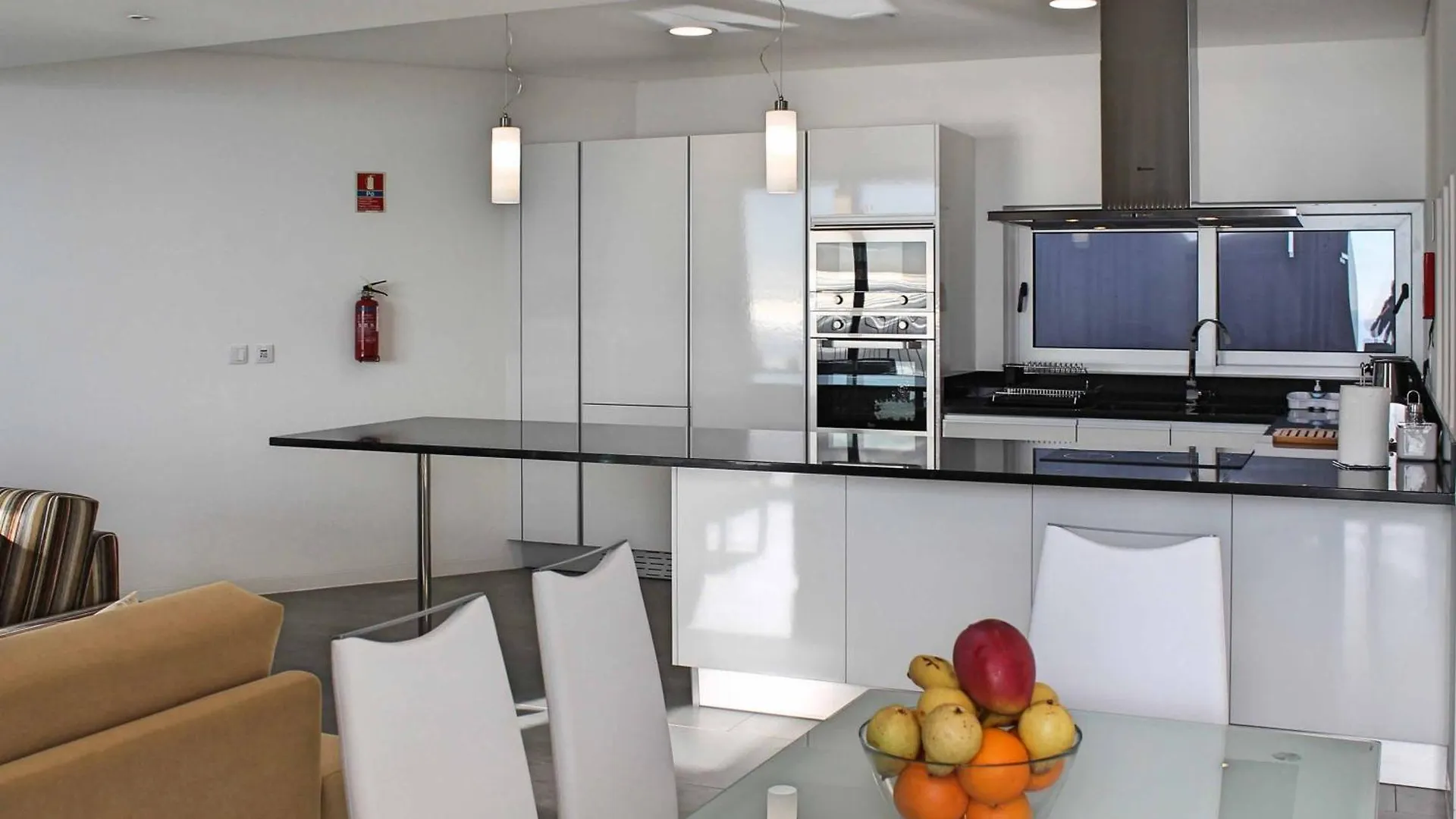 Villa Cliffscape Estreito Da Calheta