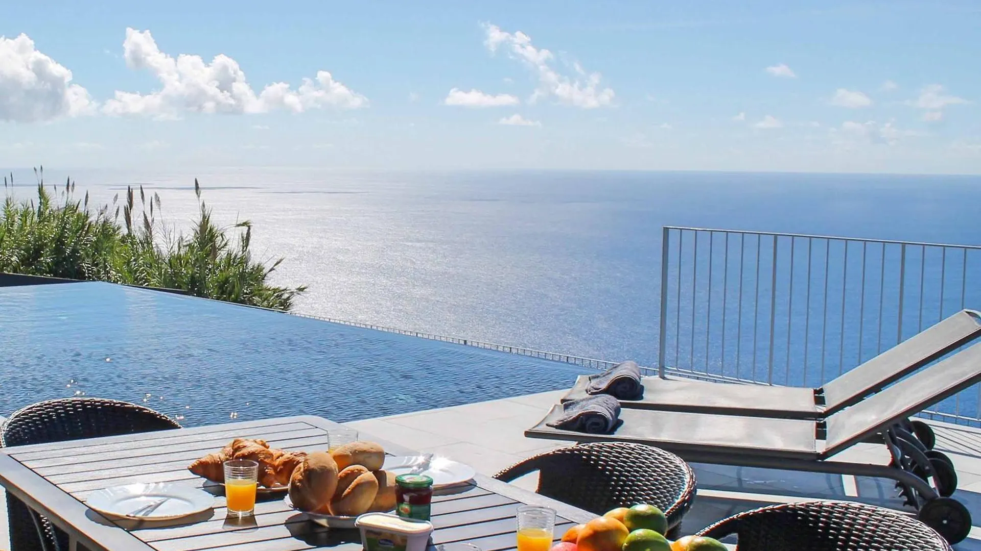 Villa Cliffscape Estreito Da Calheta